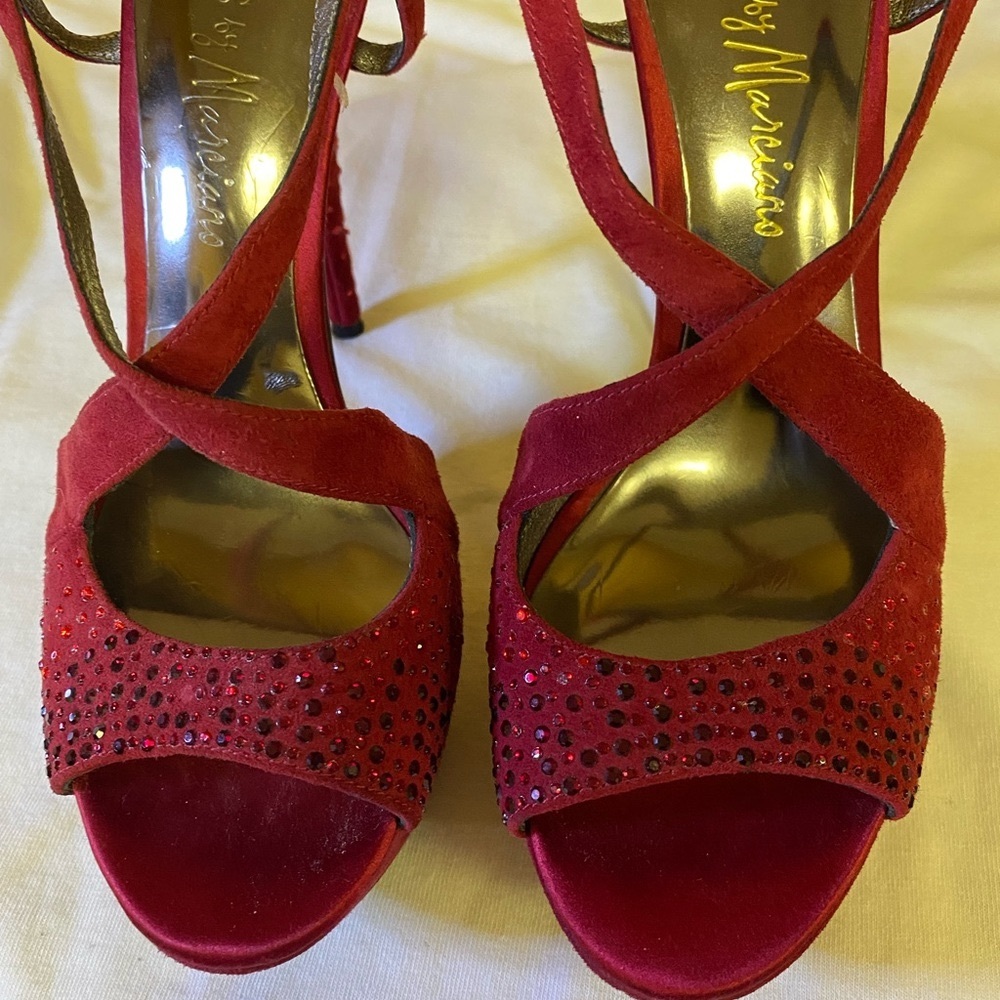 Guess by Marciano Red Rhinestone Platform Stilettoed Heel Size 7